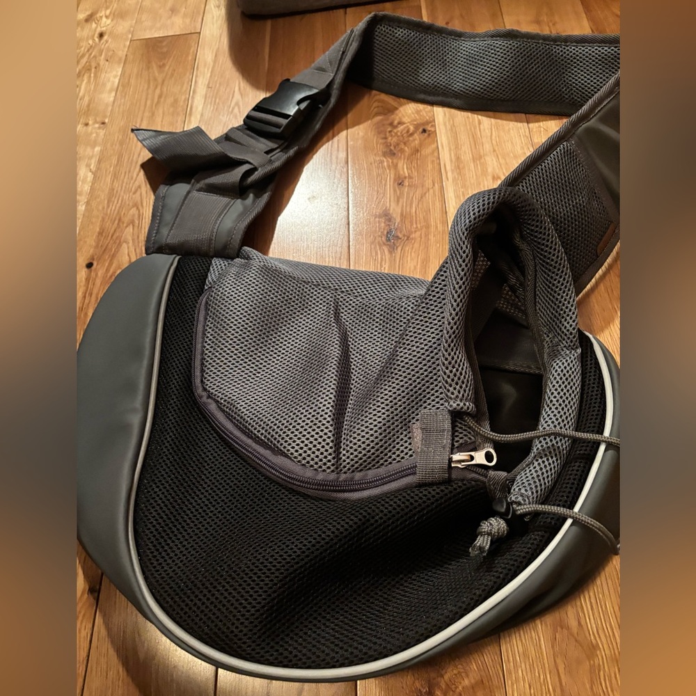 YUDODO Pet Dog Sling Carrier - Picture 7 of 10